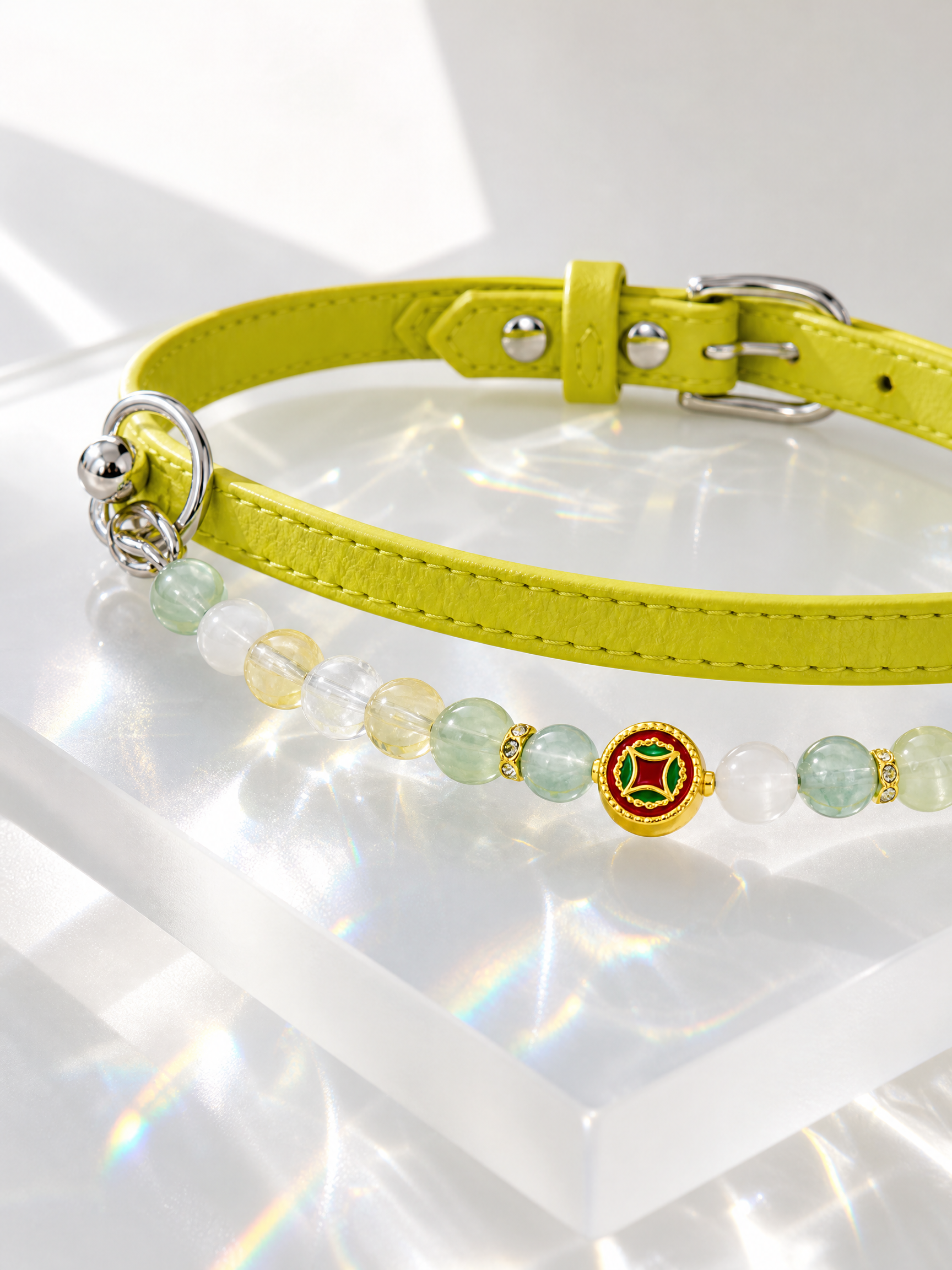 KINLUME Lime Sorbet natural crystal and cowhide pet collar product view