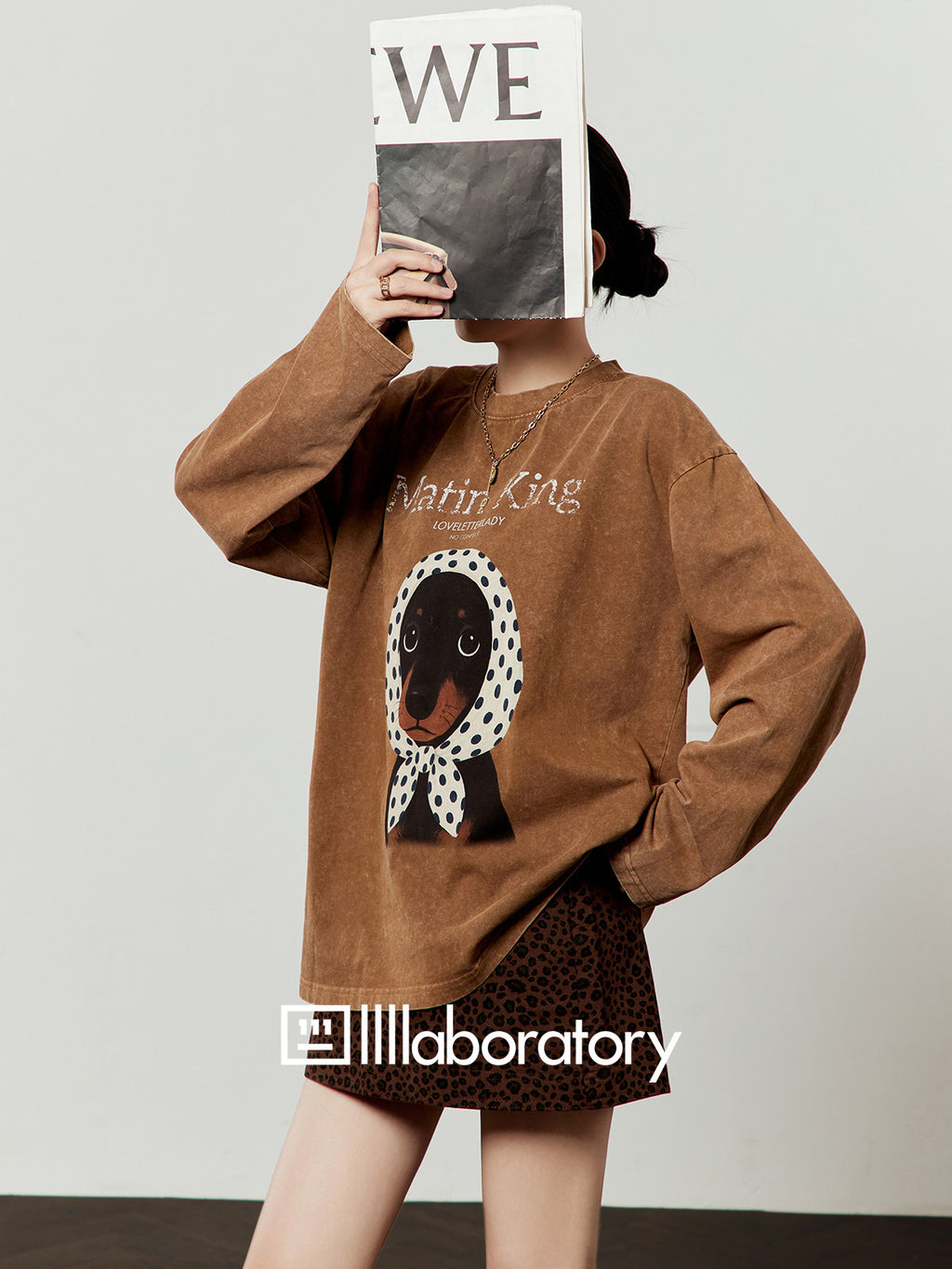 Floral Scarf Pet Distressed Tee — product image 10: 描述图_17