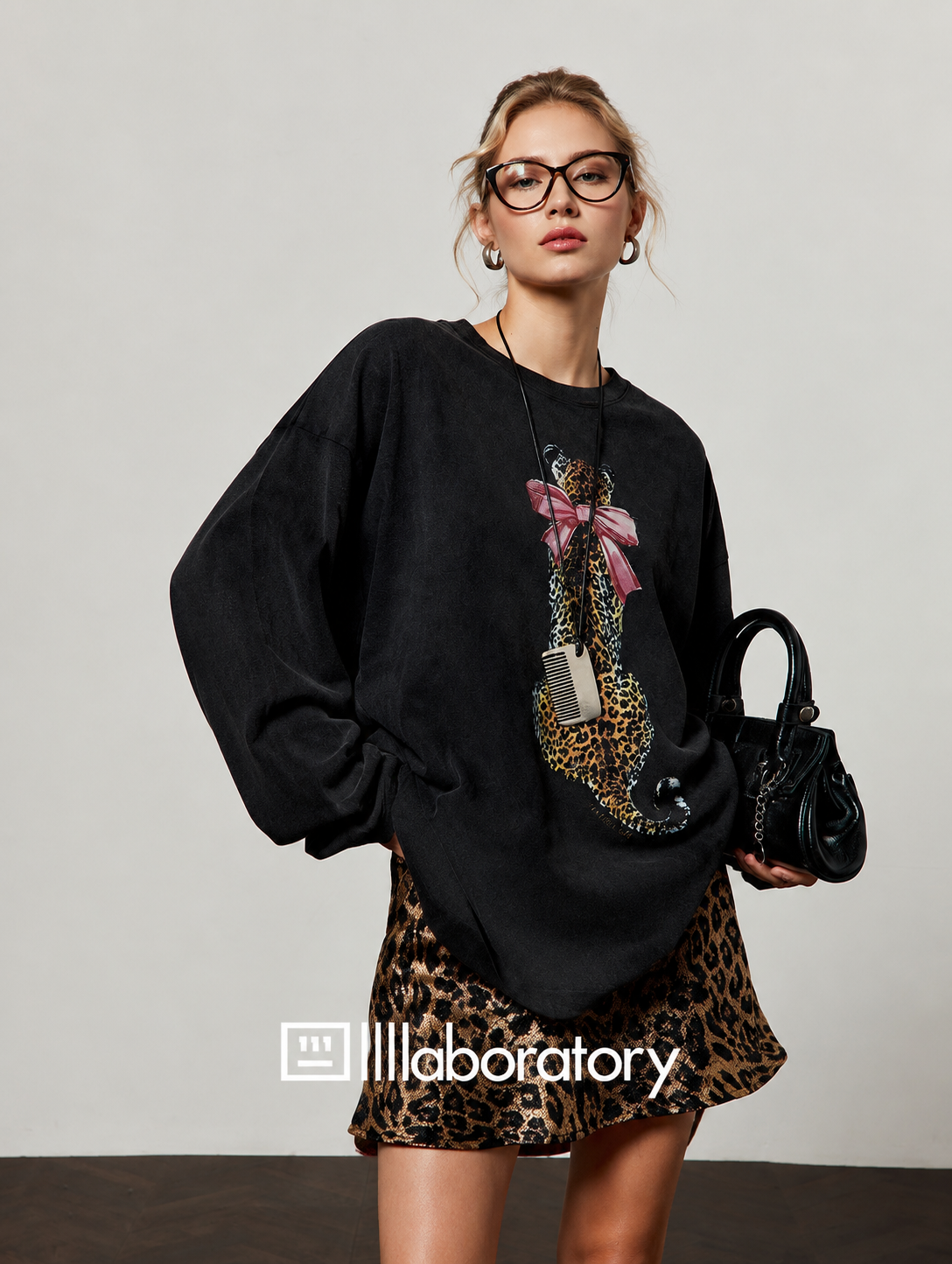 Leopard Butterfly Black Tee — product image 6: A01